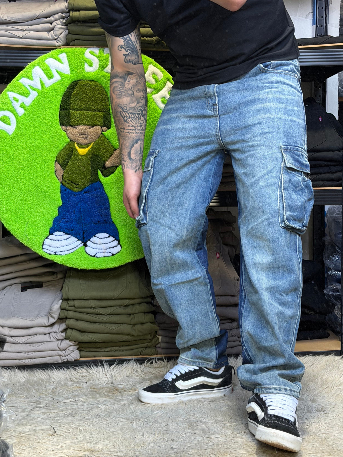 JEANS CARGO DESGASTE