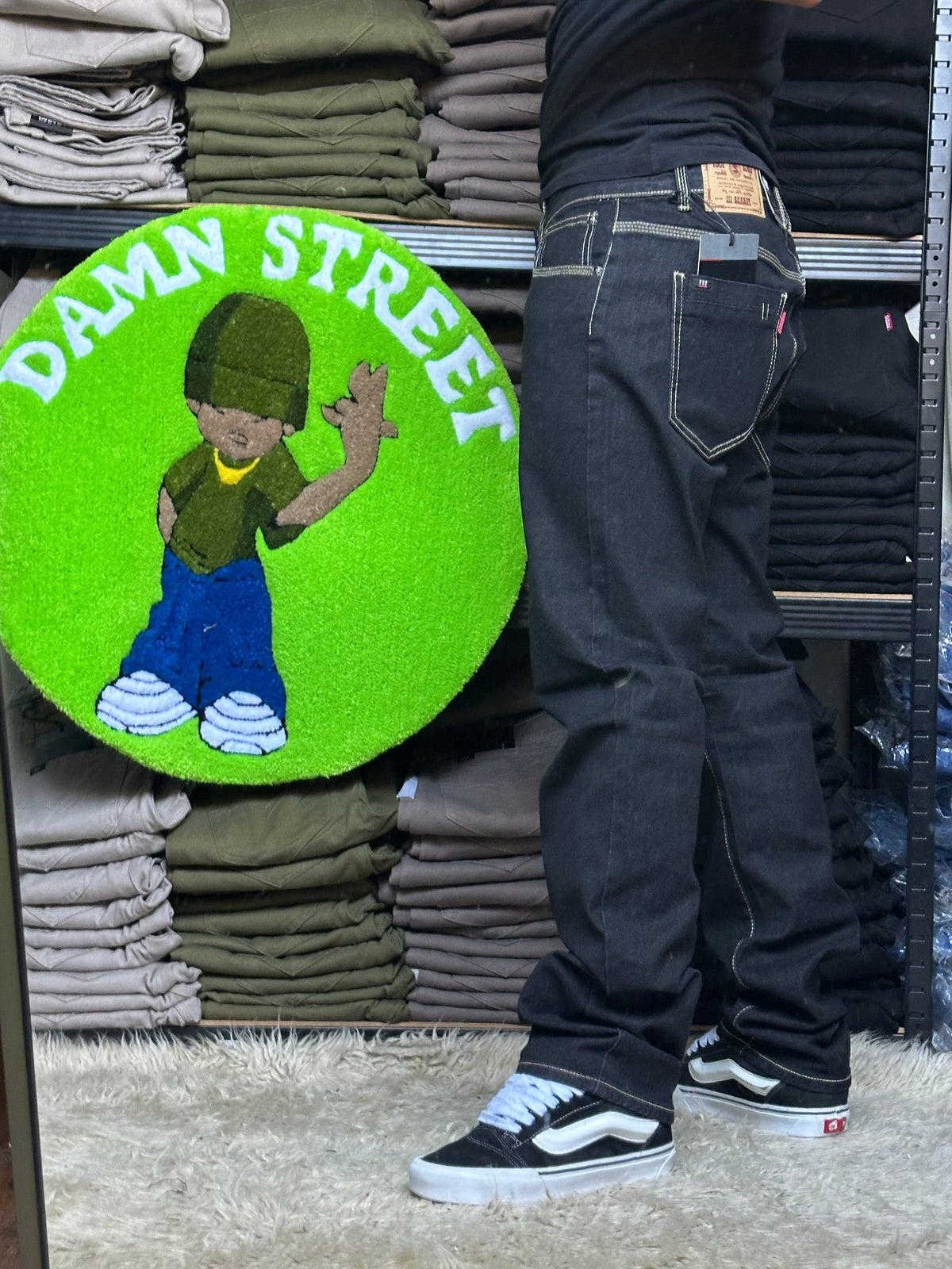 JEANS NEGRO COSTURA CLÁSICO
