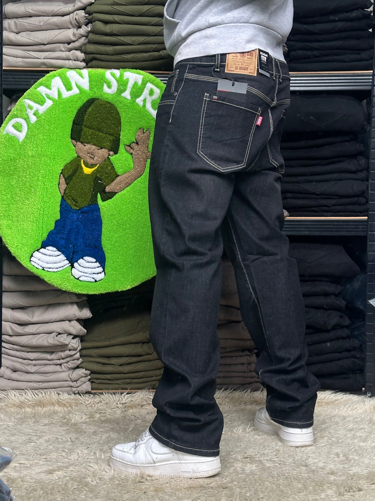 JEANS DESENFOQUE CLÁSICO