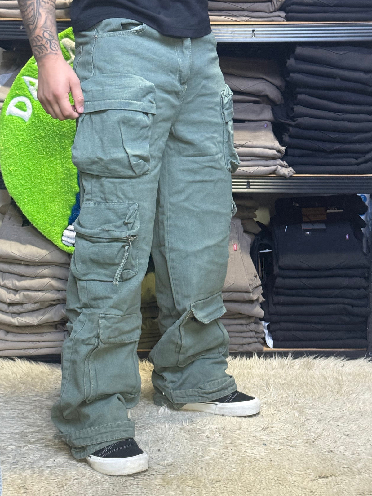 JEANS MULTICARGO VERDE