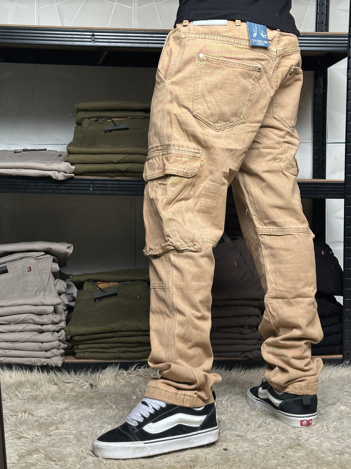 JEANS CARGO MOSTAZA