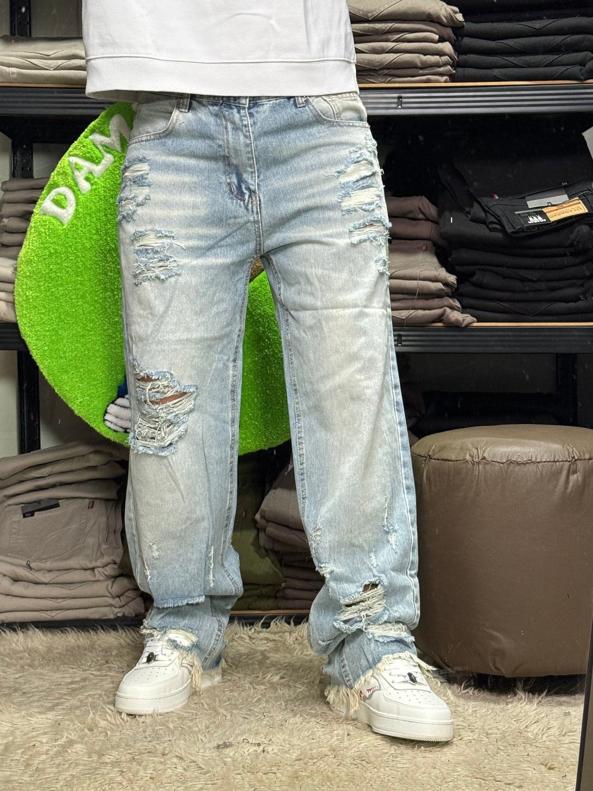 JEANS FLARE RASGADO