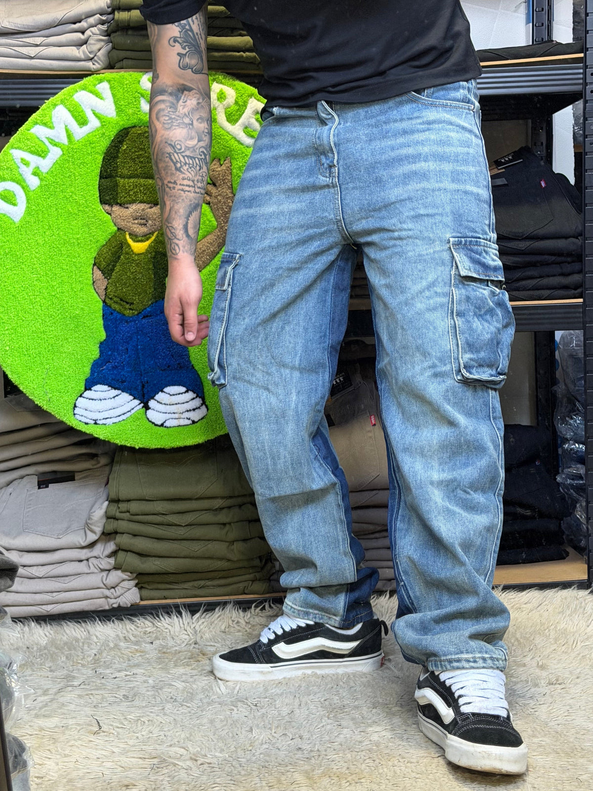 JEANS CARGO DESGASTE