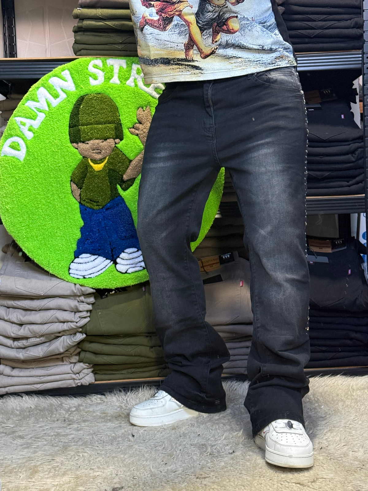 JEANS FLARE PRAGA NEGRO